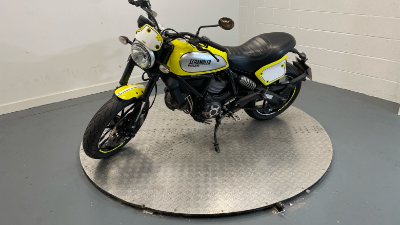 Ducati Scrambler Flat Track Pro (MY16)